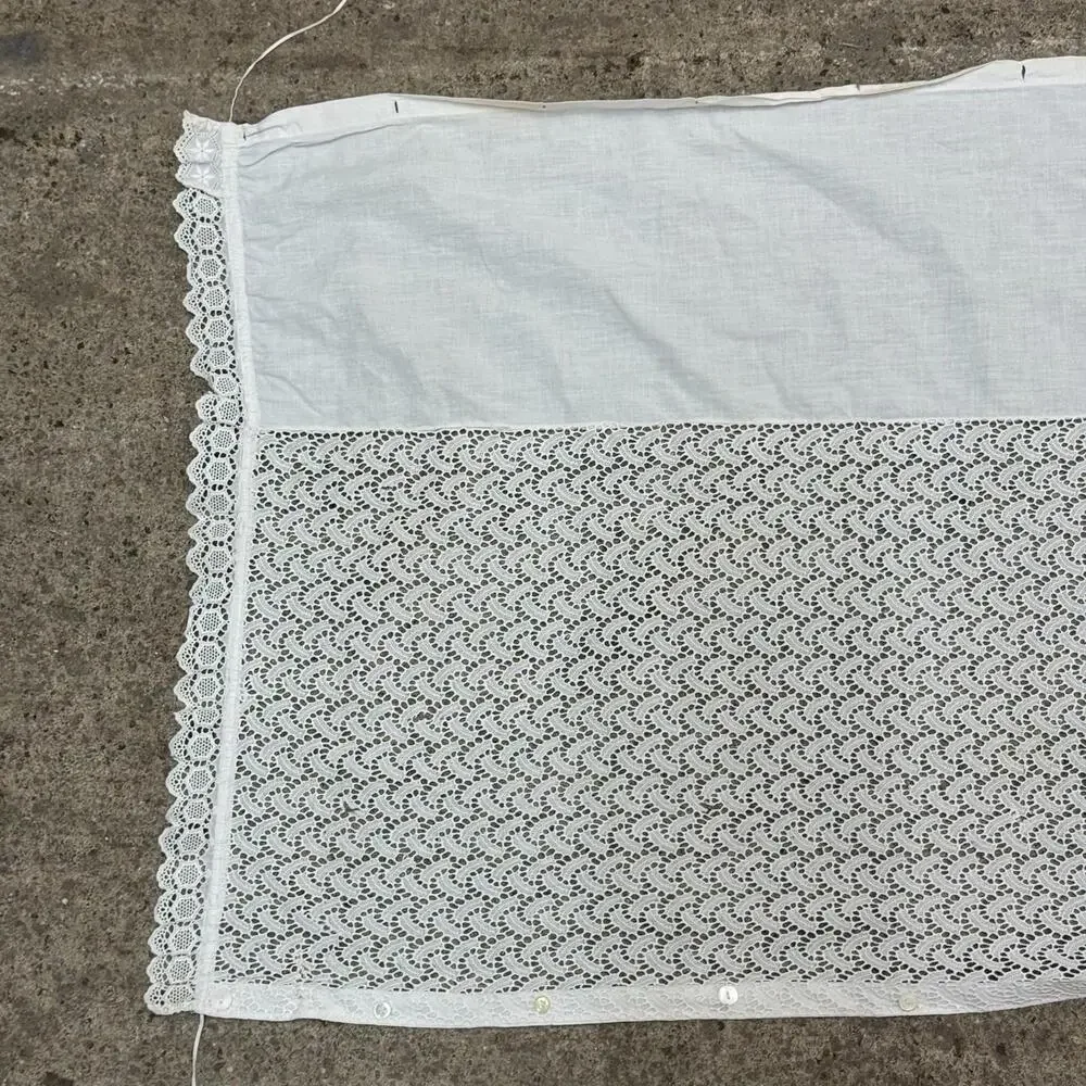 Antique Lace Café Curtain Panel c. 1900 Linen Edwardian Window Sash